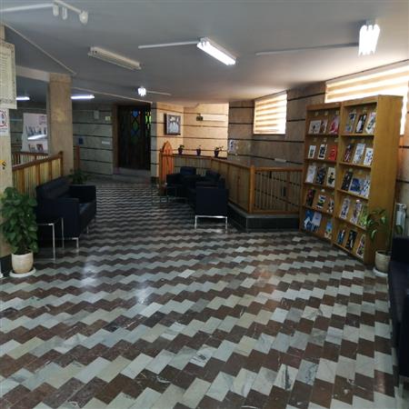 محیط طبقه همکف