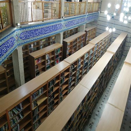 قفسه کتابخانه از نمای بالا